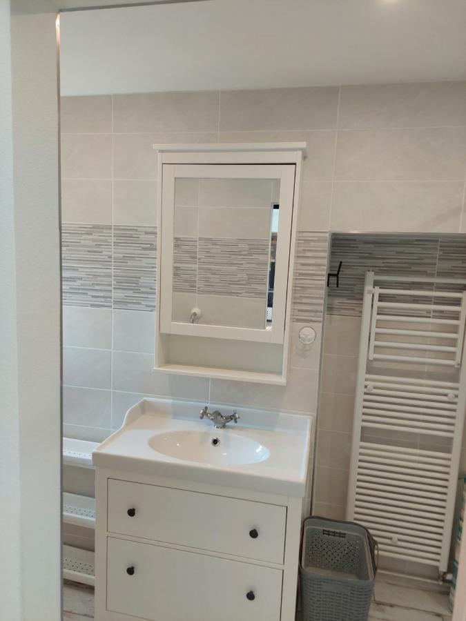 Les Hirondelles Apartment Laquenexy ภายนอก รูปภาพ